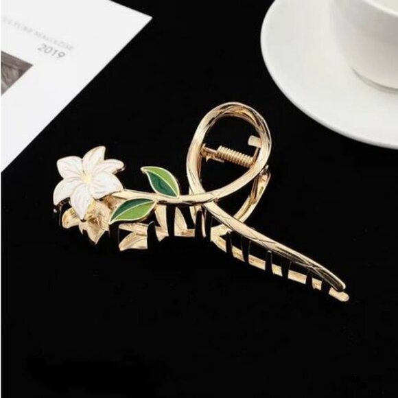 🌷2/35🌷NWT Elegant Gold Metal Enamel Flower Hair Claw Hair Clip - Picture 2 of 12
